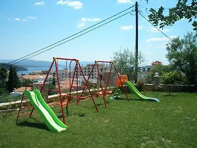 Alonia Apartamento